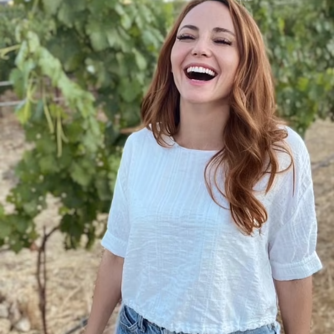 Katie in vineyard